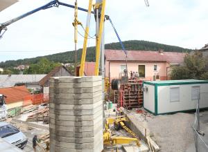 KNJIŽNICA CERKNICA 01 FOTO LJUBO VUKELIČ